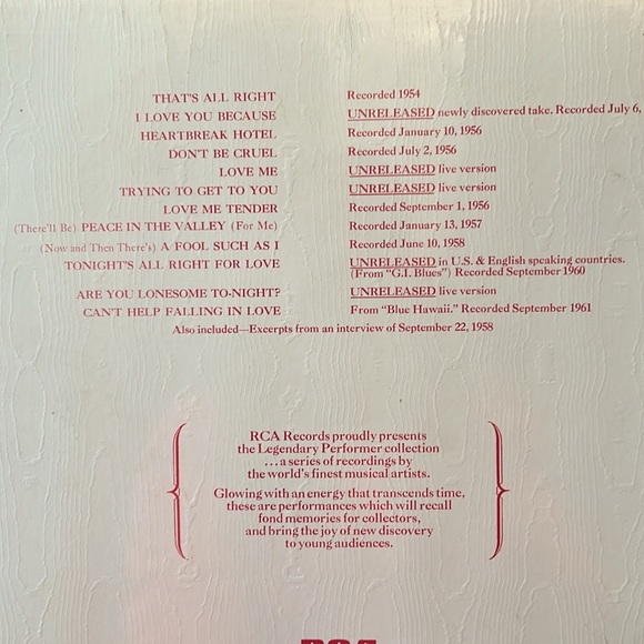 Elvis A Legendary Performer Volume 1 LP + Book RCA CPL1-0341 not opened - Mint - Picture 4 of 5